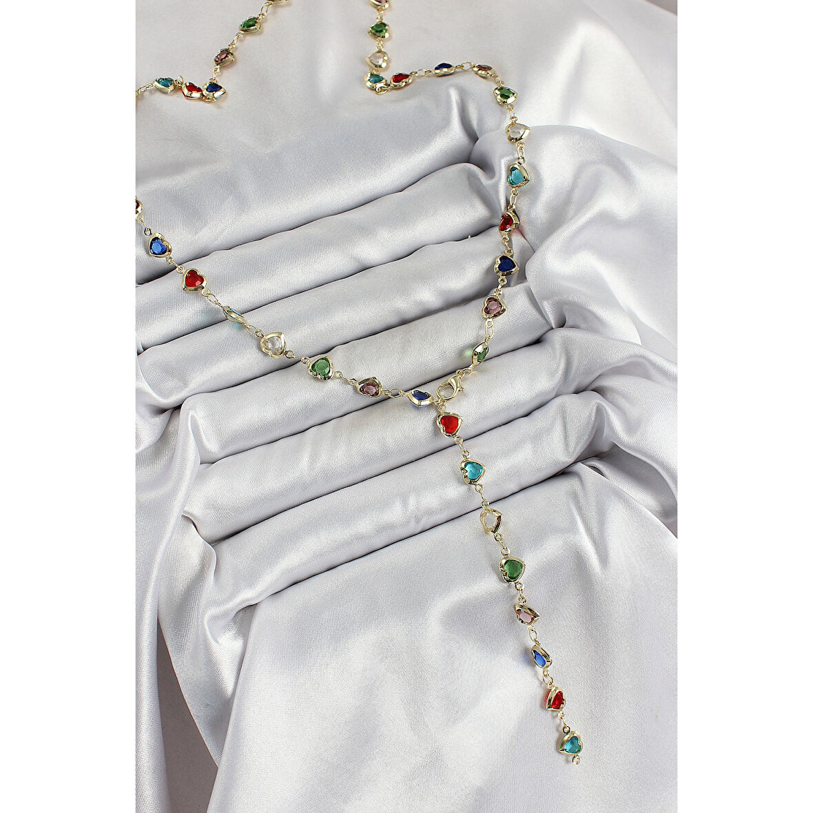 Pirinç Gold Renk Karışık Renk Zirkon Taşlı Kalpli Y Kadın Kolye