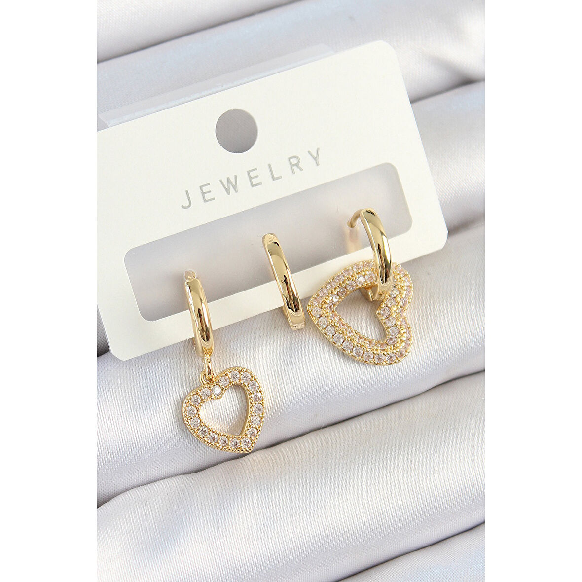 Pirinç Zirkon Taşlı Kalp Model Gold Renk 3'lü Çift Kadın Küpe Set