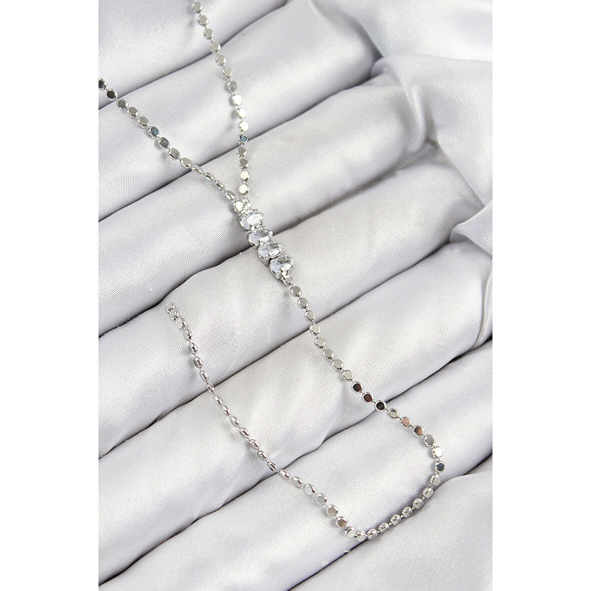 Pirinç Zirkon Taşlı Ezme Zincirli Model Gümüş Renk Y Kolye