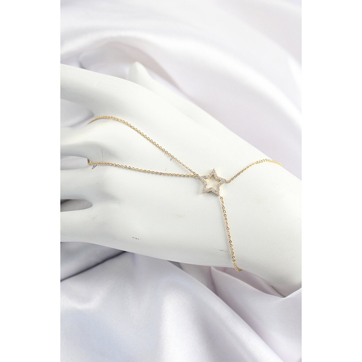 Pirinç Gold Renk Zirkon Taşlı Yıldız Model Şahmeran