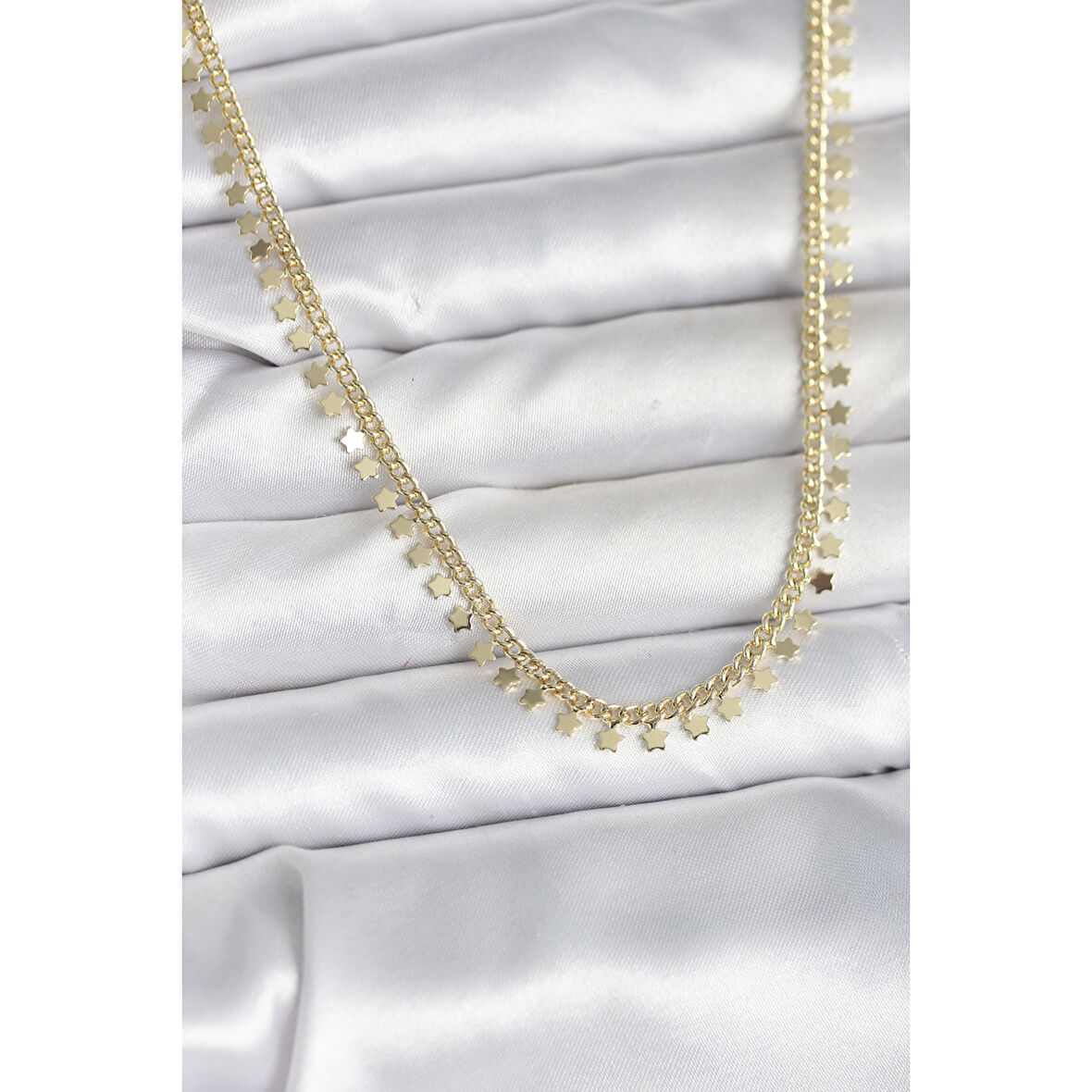 Pirinç Gold Renk Sıralı Yıldız Kadın Kolye