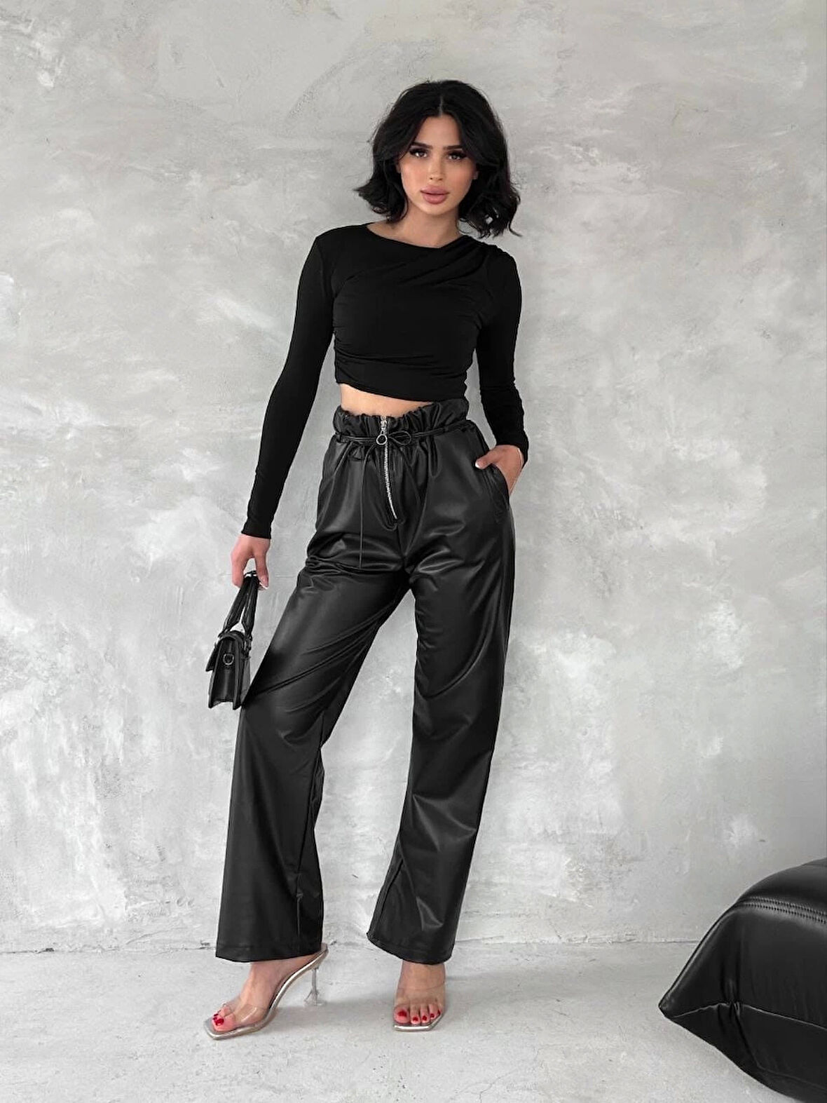 Kendinden ince kemerli deri pantolon siyah t1178