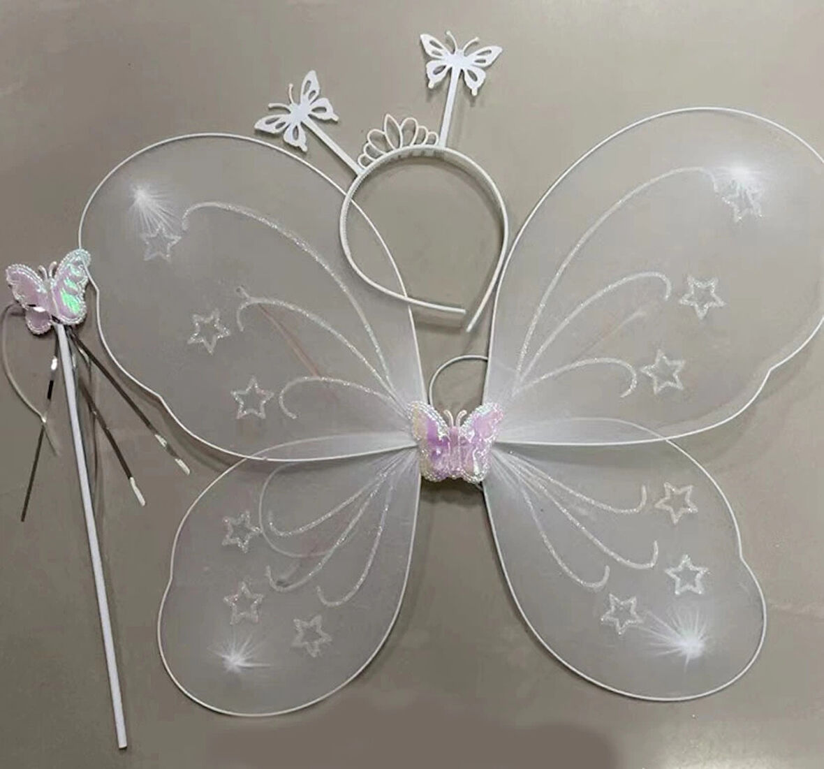 Beyaz Renk Kelebek Kanadı Tacı ve Sopası 50x37 cm (5365)