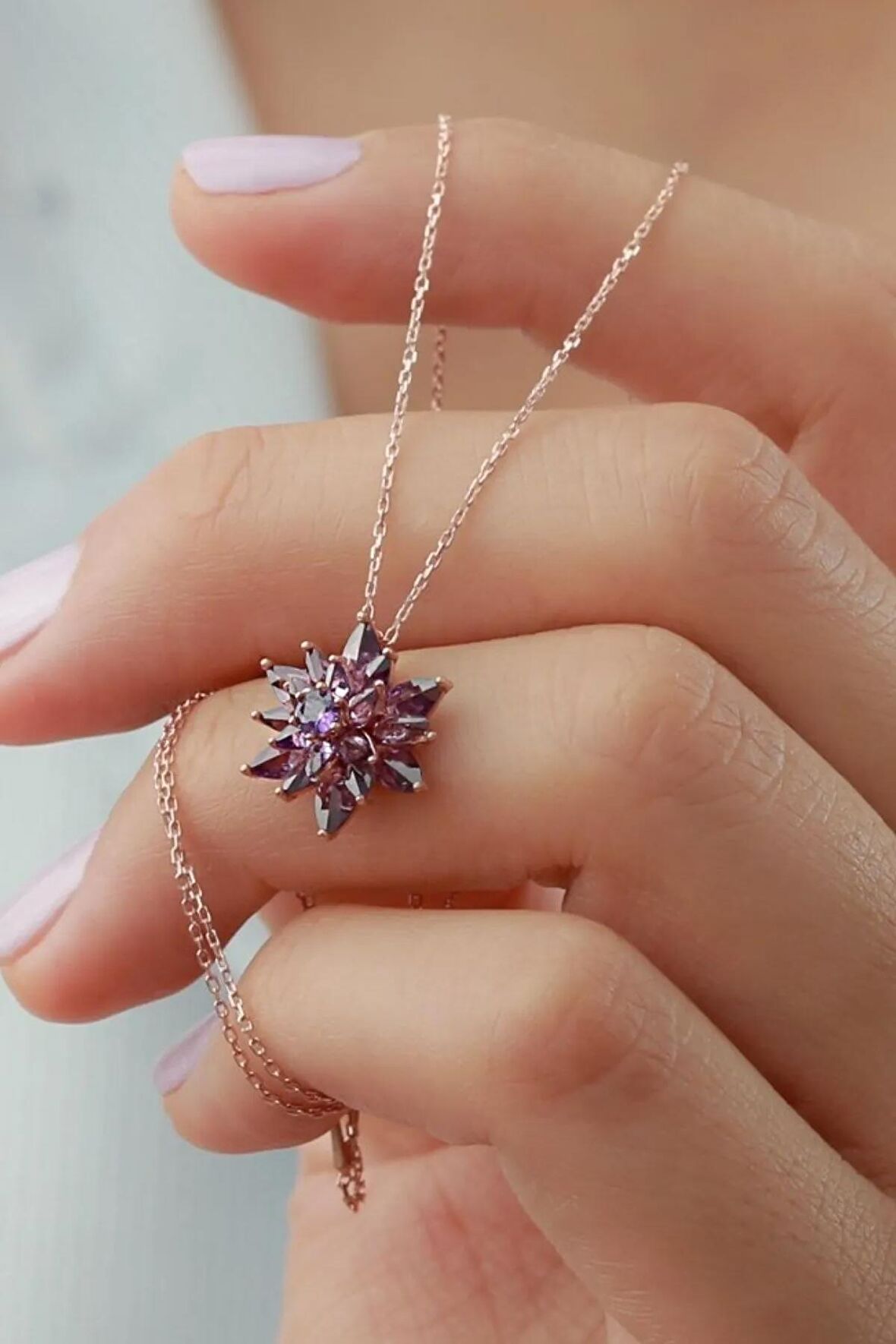 925 Ayar Gümüş 4 Katman Mor Lotus Çiçeği Kolye