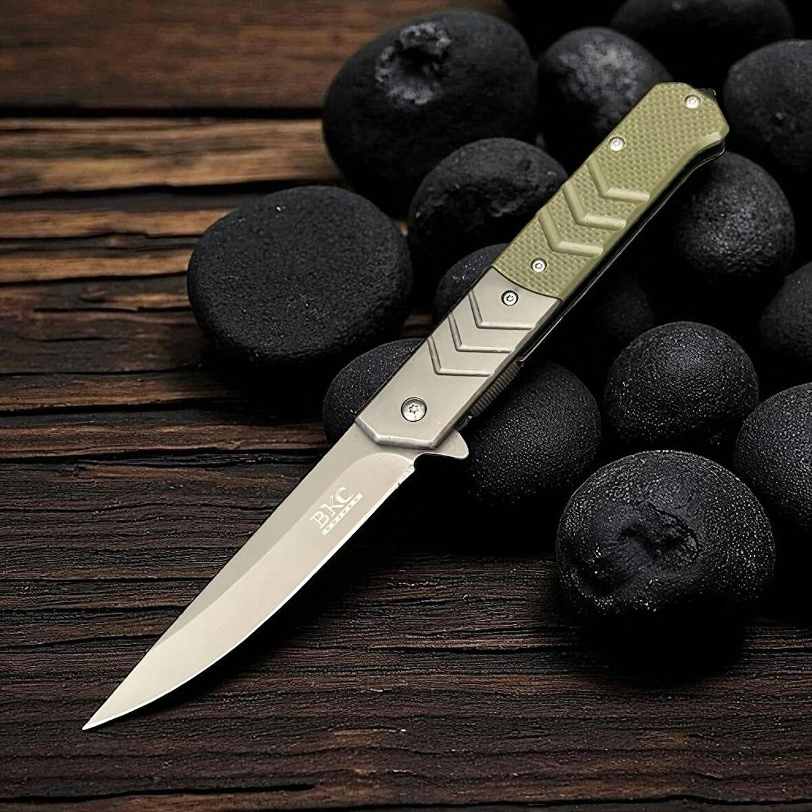 BKC 01 YEŞİL ÇELİK ÇAKI