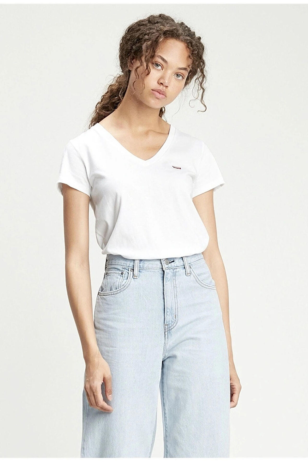 Levi's Beyaz Kadın T-Shirt - A3170-0010