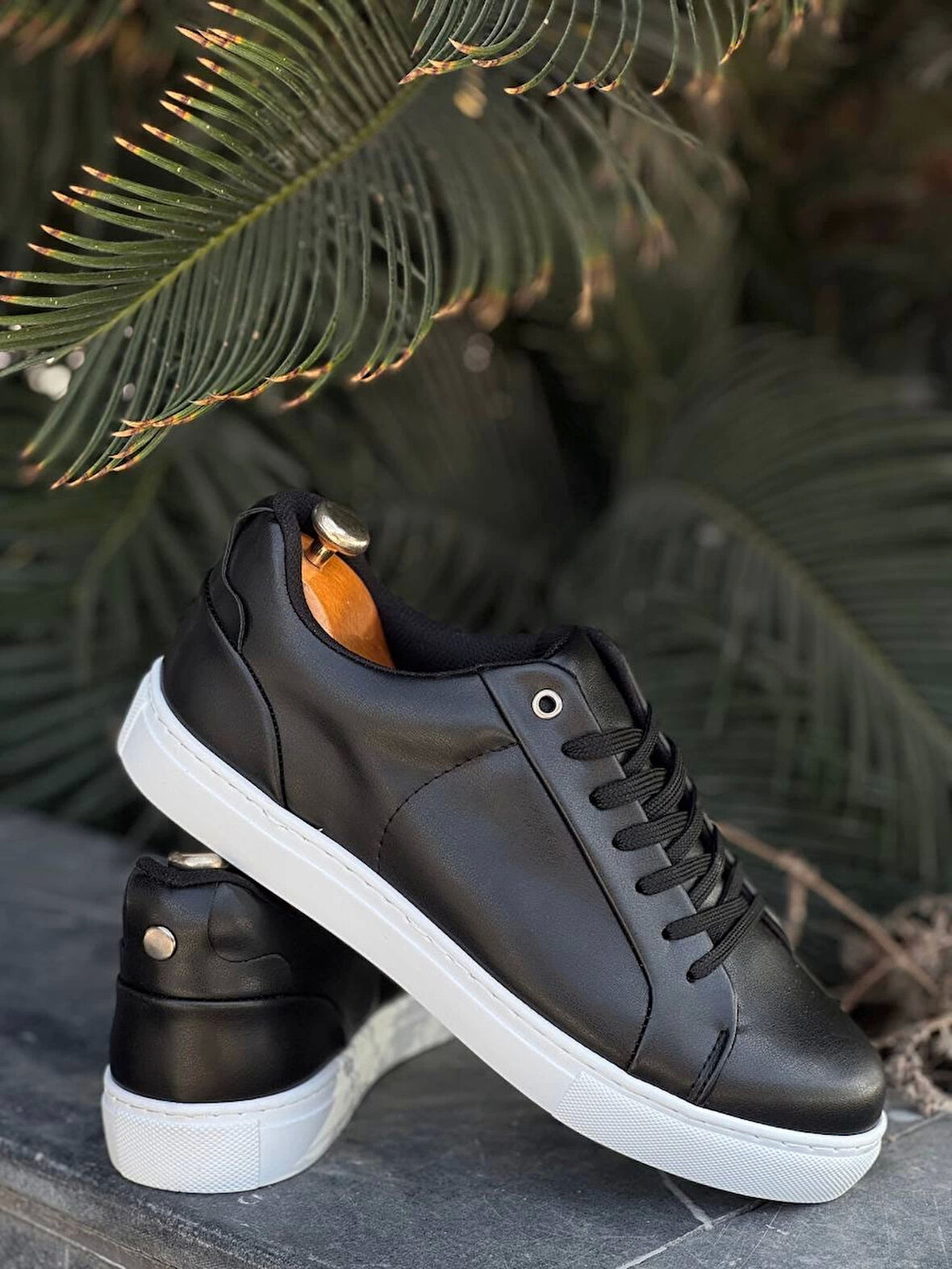 KB-BX1  Kuback Siyah Cilt Yüksek Beyaz Taban Günlük Erkek Ayakkabı