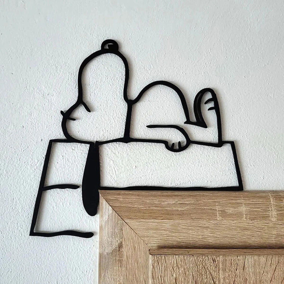 Snoopy Kapı Köşe Süsü – Sevimli ve Dekoratif Tasarım