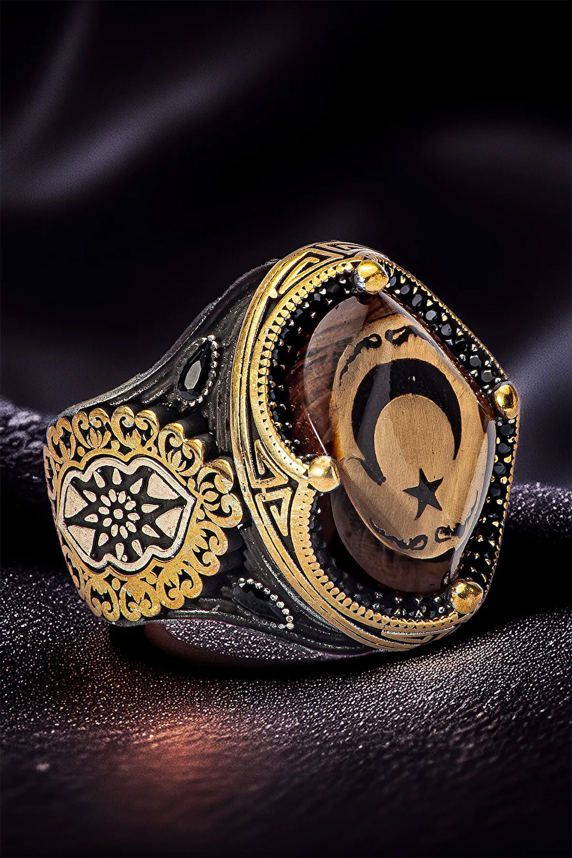 Erkek Sıkma Kehribar Taşlı Ay Yıldız İşlemeli Gümüş Yüzük
