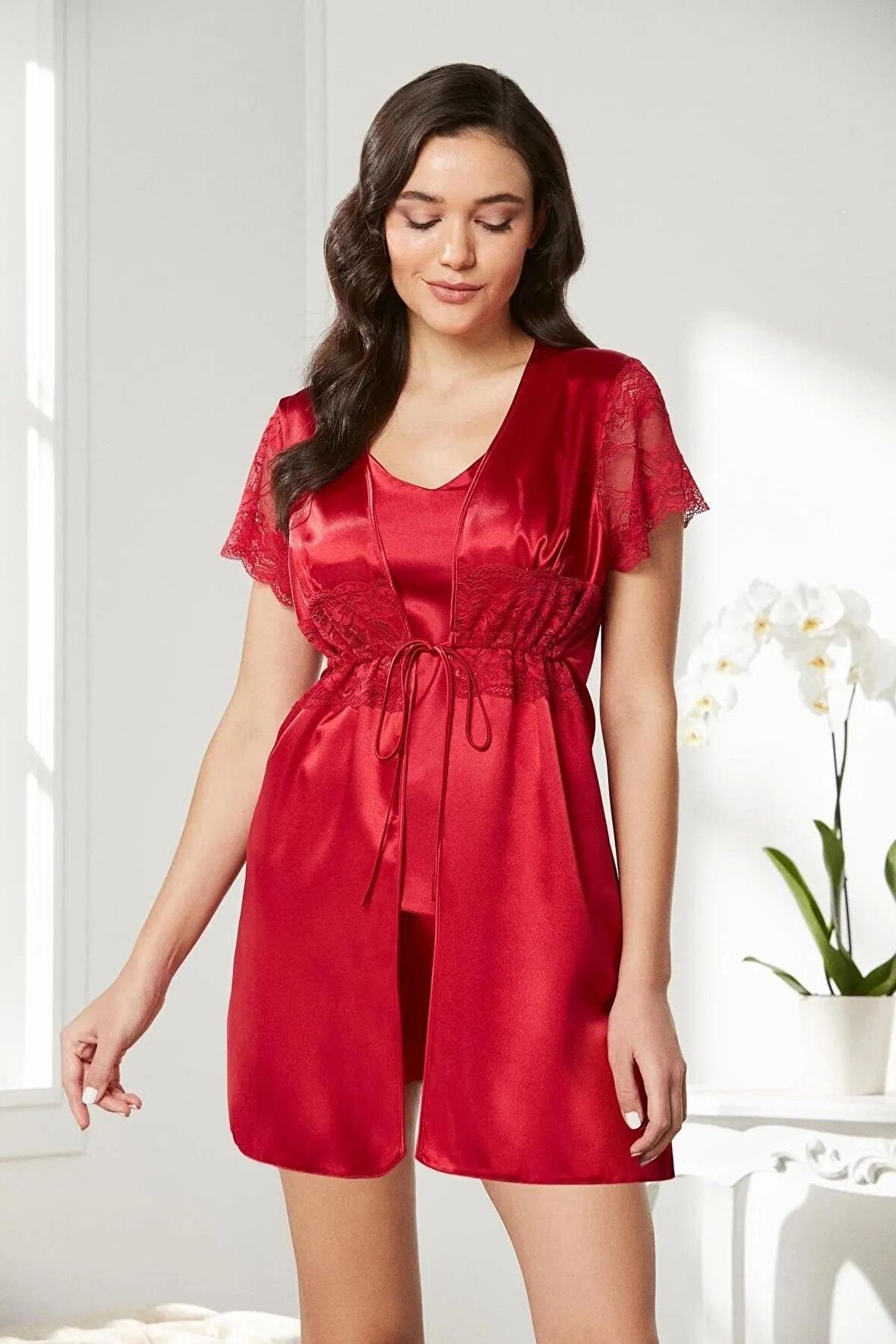 Pierre Cardin Saten Dantelli 3'lü Şort Kombi Sabahlık Takımı 2480 - Kırmızı