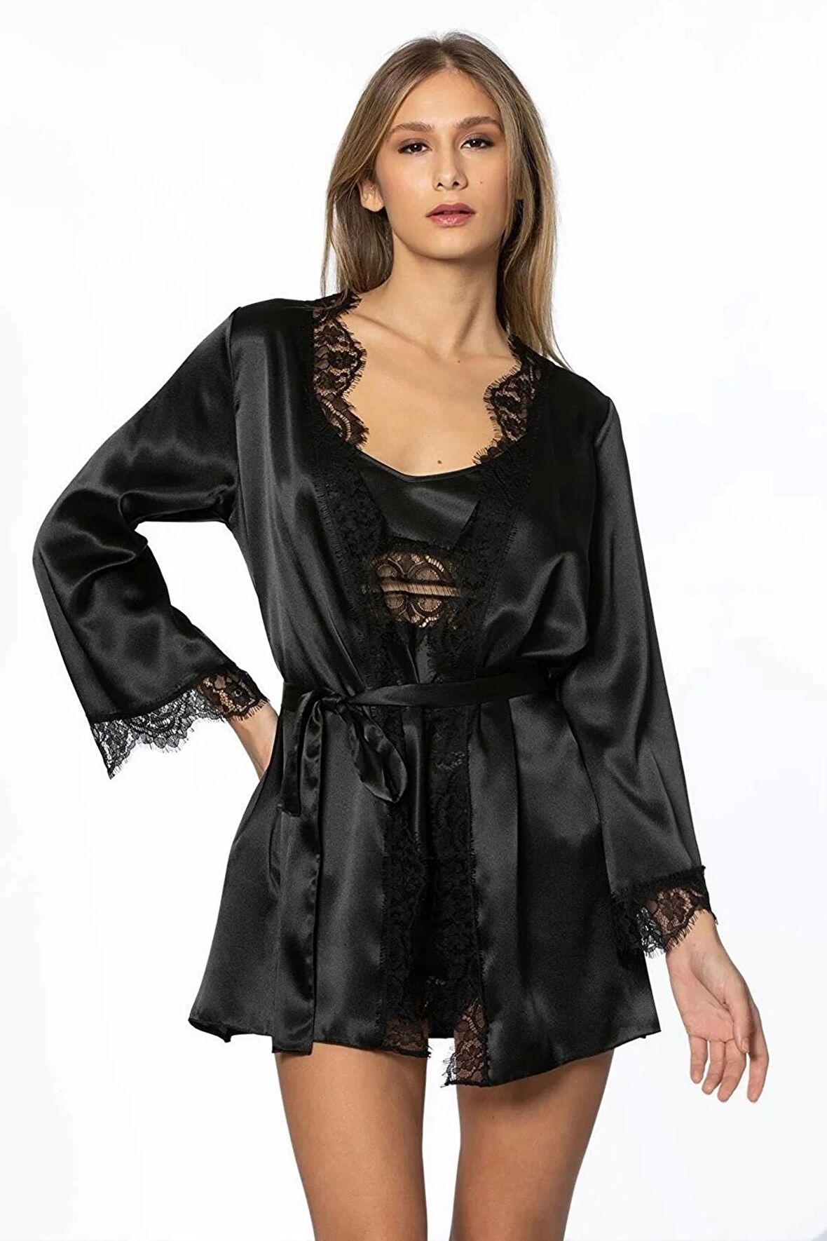 Pierre Cardin Saten Dantelli 3'lü Şort Kombi Sabahlık Takımı 2490 - Siyah