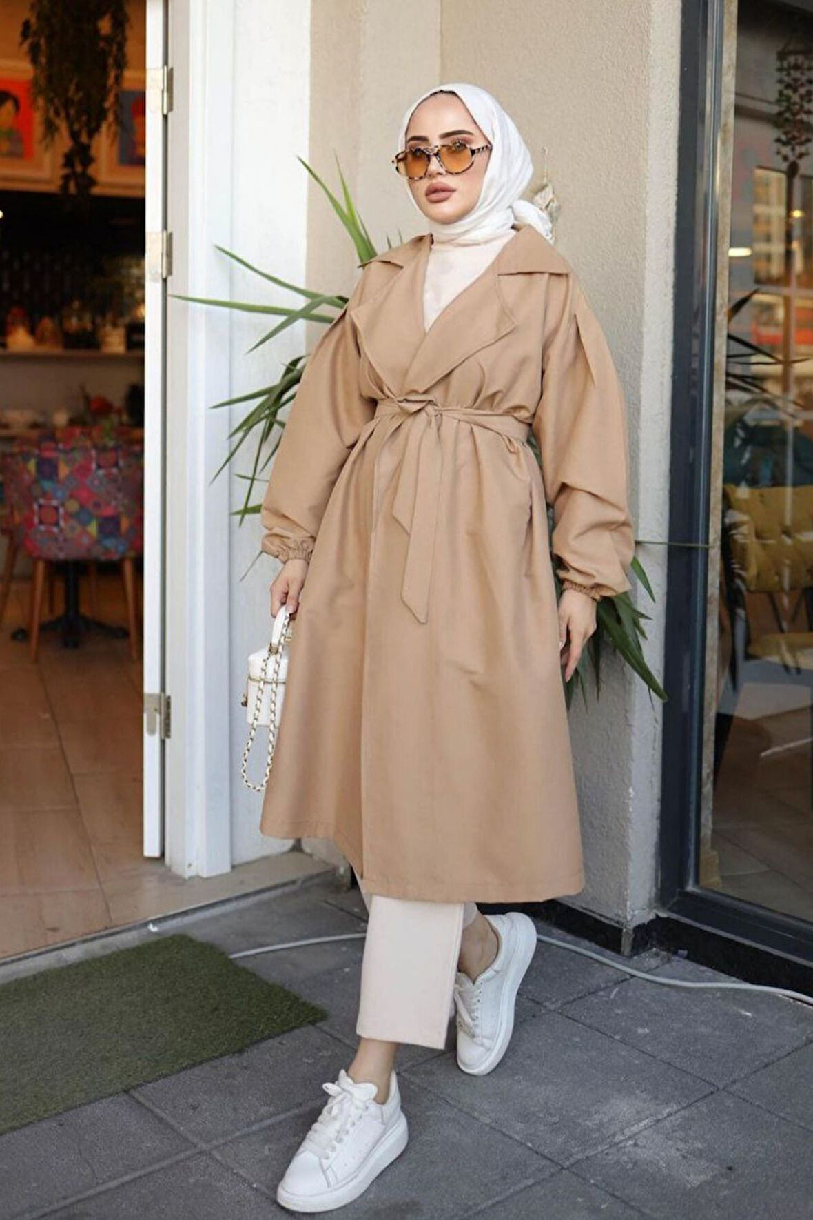 Kadın Ceket Yaka Balon Kol Kuşaklı Oversize Trençkot