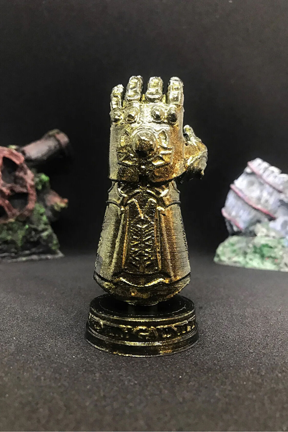 Marvel Thanos Eldiveni Büst 10cm - Gold Efekt