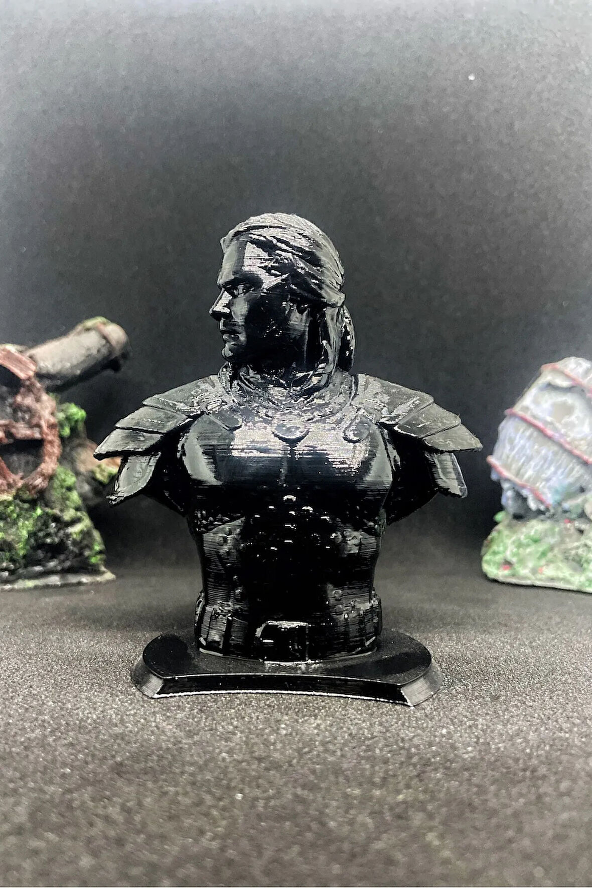 Witcher Gerald Of Rivia Büst 10cm - Siyah