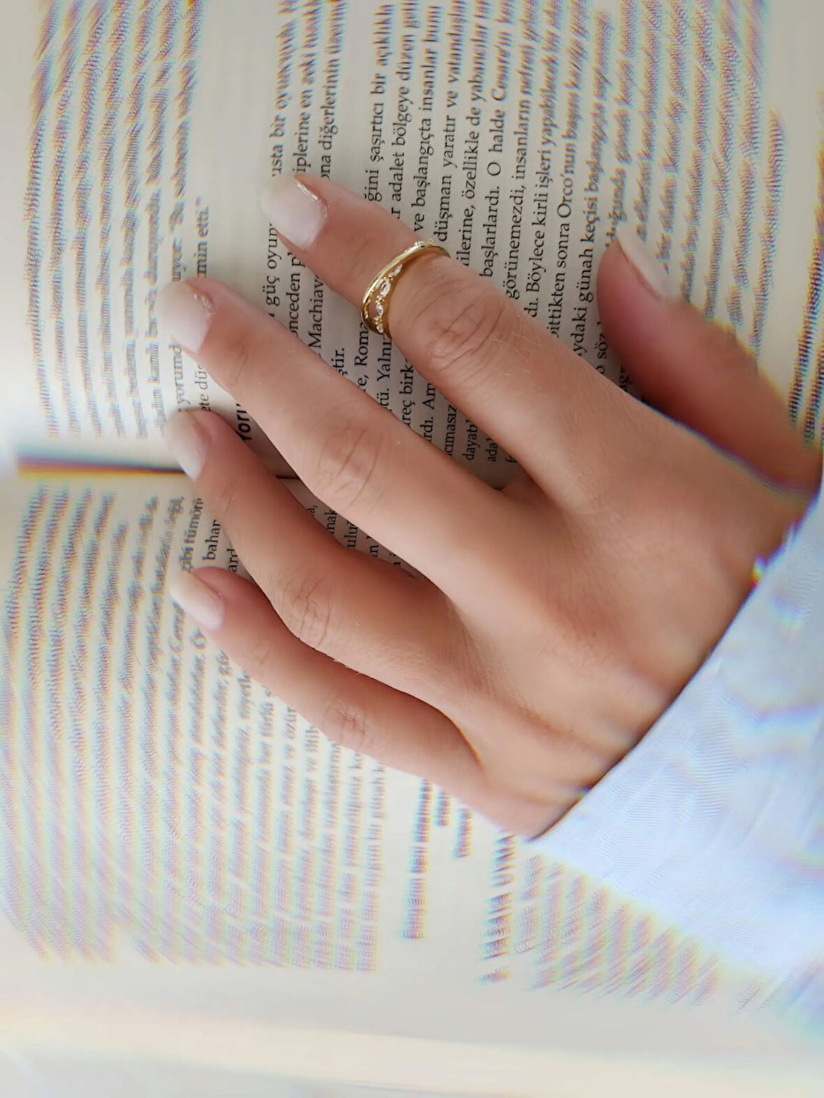 İki Sıralı Çapraz Zirkon Taşlı Ayarlanabilir Gold Altın Renkli Yüzük