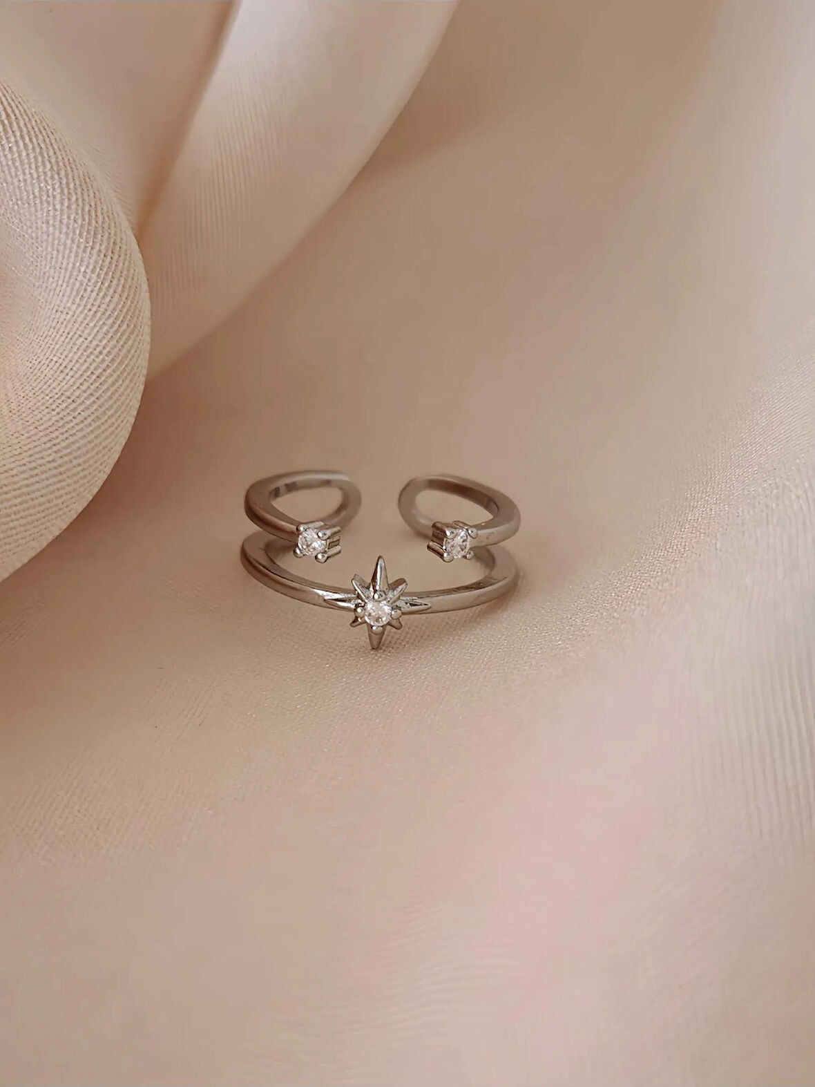 İki Sıralı Yıldız Zirkon Taşlı Ayarlanabilir Silver Gümüş Renkli Yüzük