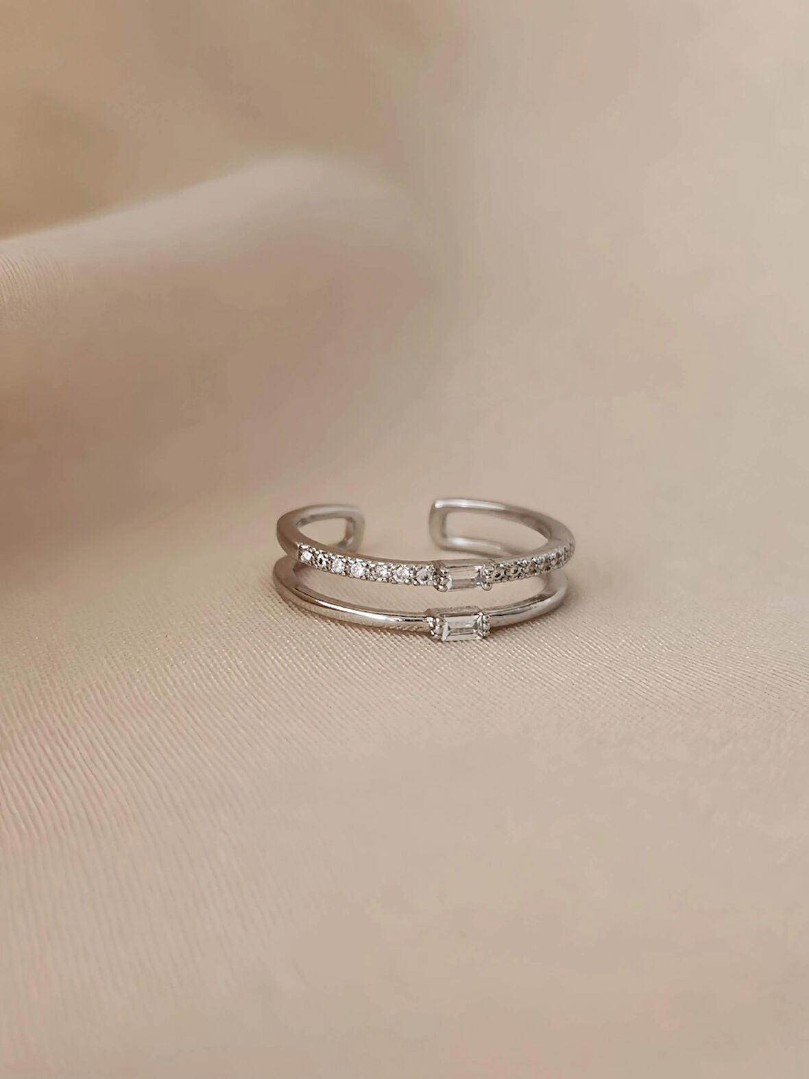 İki Sıralı Zirkon Taşlı Ayarlanabilir Silver Gümüş Renkli Yüzük