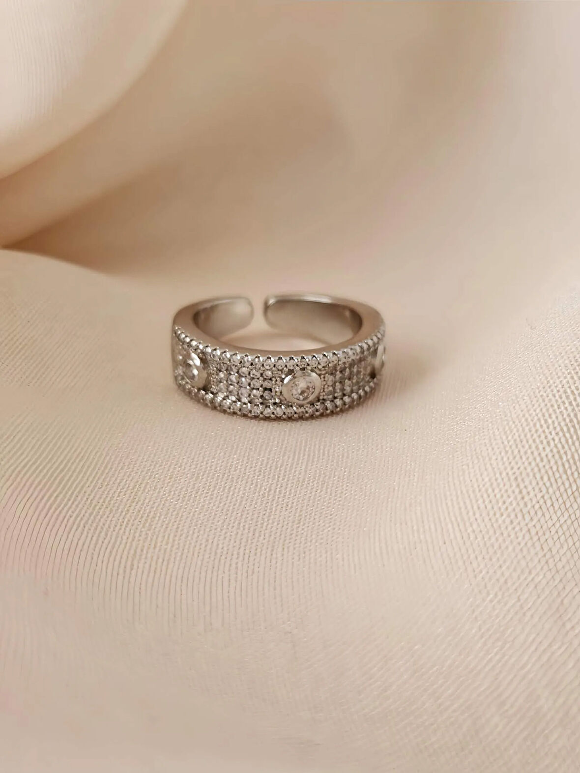 Üç Taşlı Model Ayarlanabilir Silver Gümüş Renkli Yüzük
