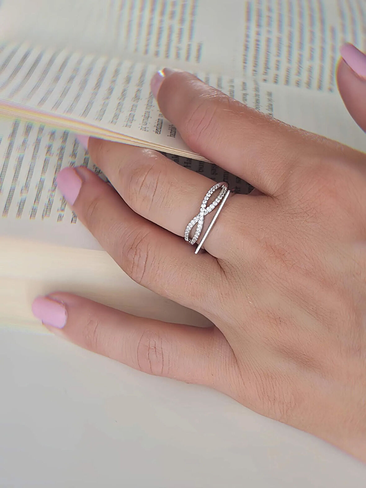 Sonsuzluk Model Zirkon Taşlı Ayarlanabilir Silver Gümüş Renkli Yüzük