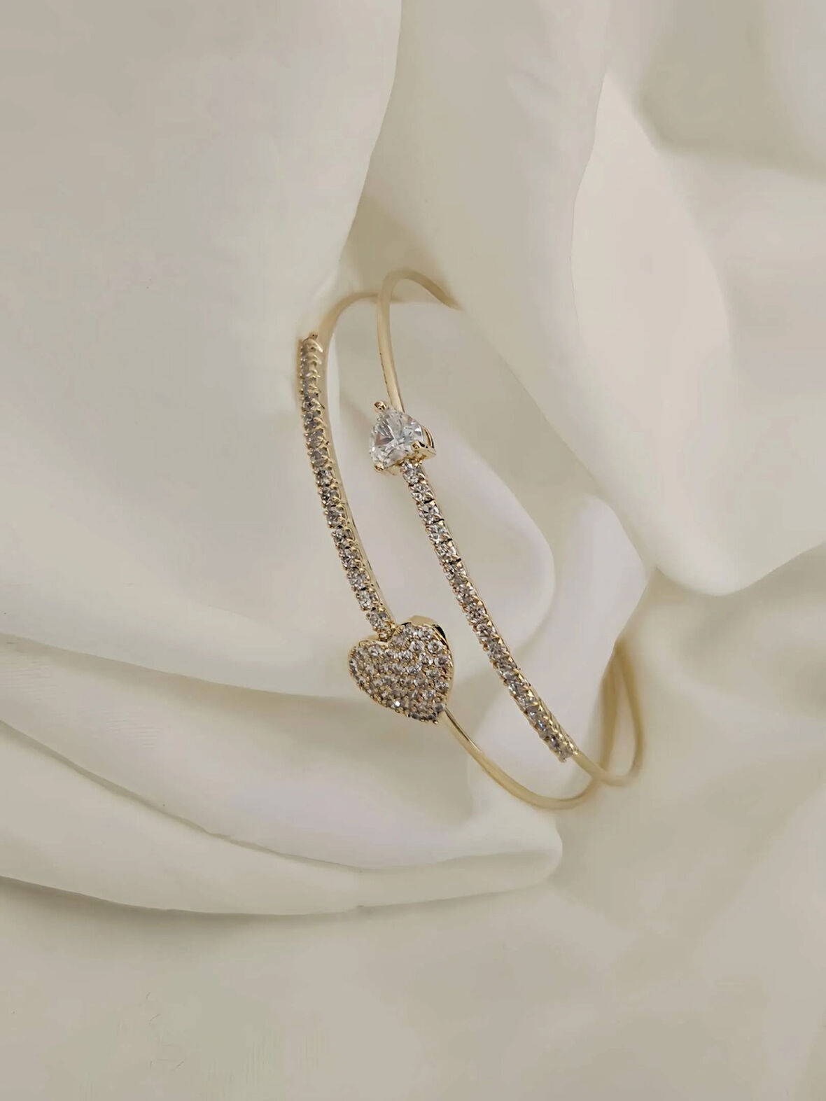 Kalp Damla İki Sıralı Model Gold Renk Çelik Ayarlanabilir Bileklik Kelepçe