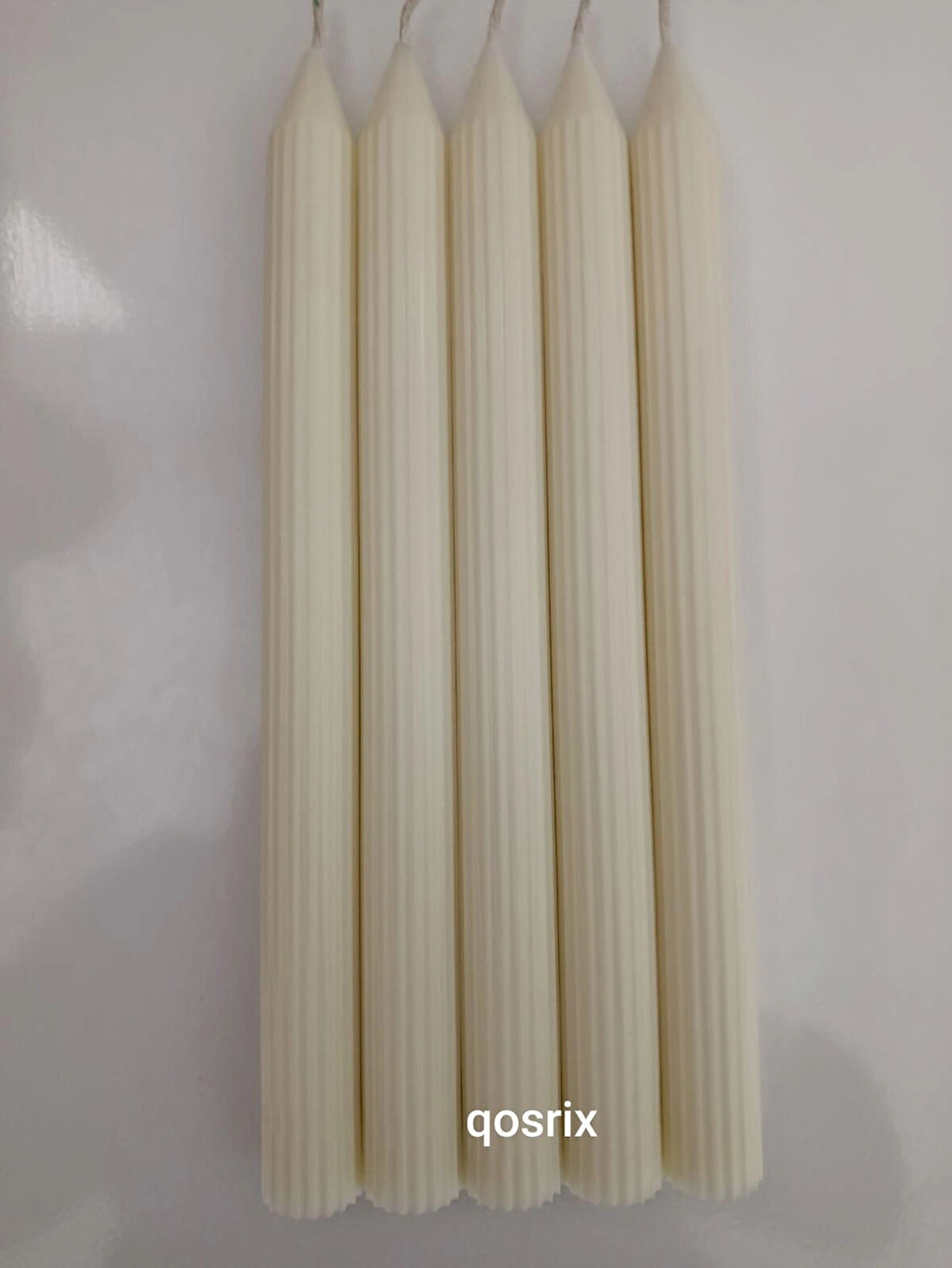 qosrix 5'li Açık Krem Şamdan Soya Mumu 1. Kalite Soya Doğal Pudra Kokulu Uzun Çubuk Konik Mum Dekoratif