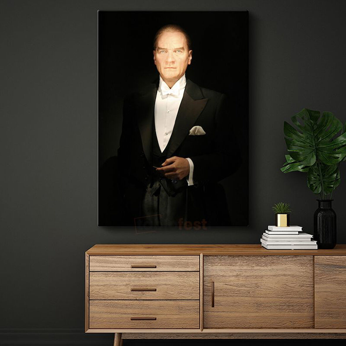 Smokinli Atatürk - Siyah Fonda Resmi Portre Kanvas Tablo