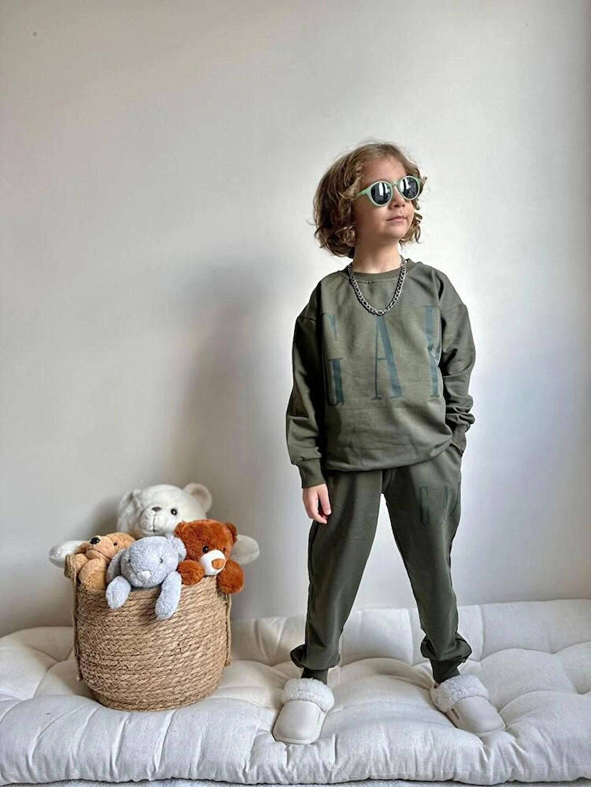 ERKEK ÇOCUK GAP MODEL PAMUKLU 2Lİ EŞOFMAN TAKIMI 