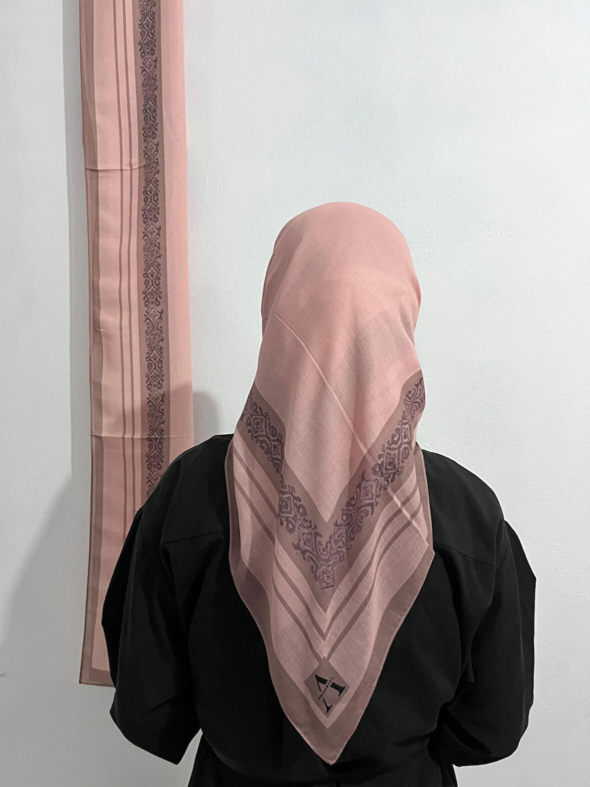 Aminenesil Soft Pamuk Etnik Düz Eşarp Bej Renk