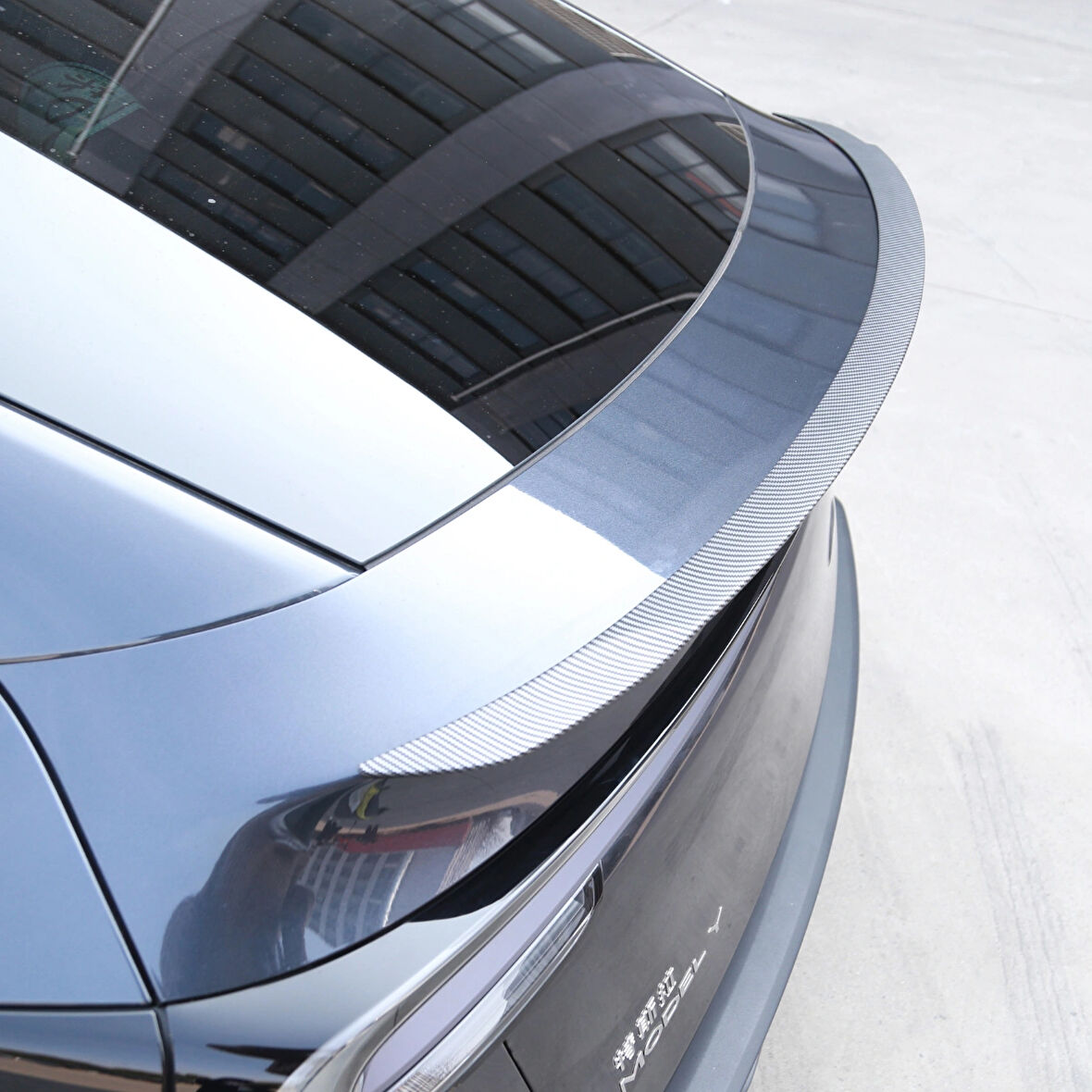 TESLA MODEL Y JUNİPER Pro Version Blow Parlak Karbon Fiber Görünüm Spoiler