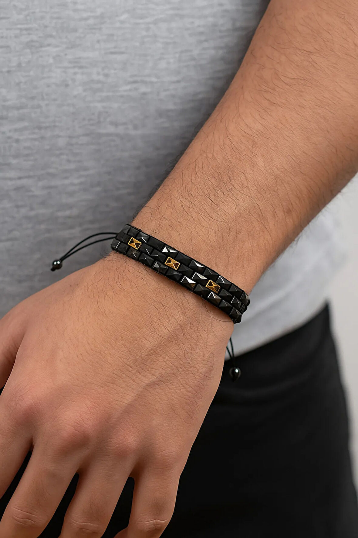 Erkek Kadın Doğal Taş Bileklik - Hematit Doğal Taşlı Makrome Üçgen Model Unisex Bileklik