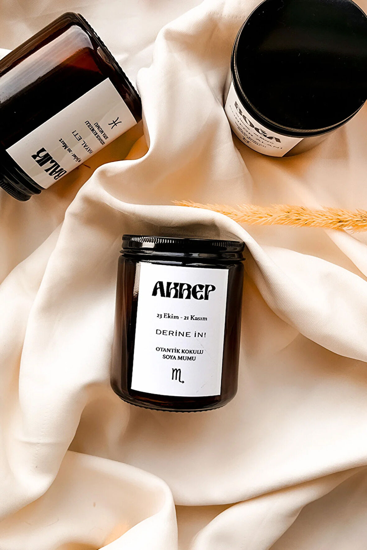 Akrep Burcu Otantik Kokulu %100 Soya Mumu Amber Kavanoz Mum