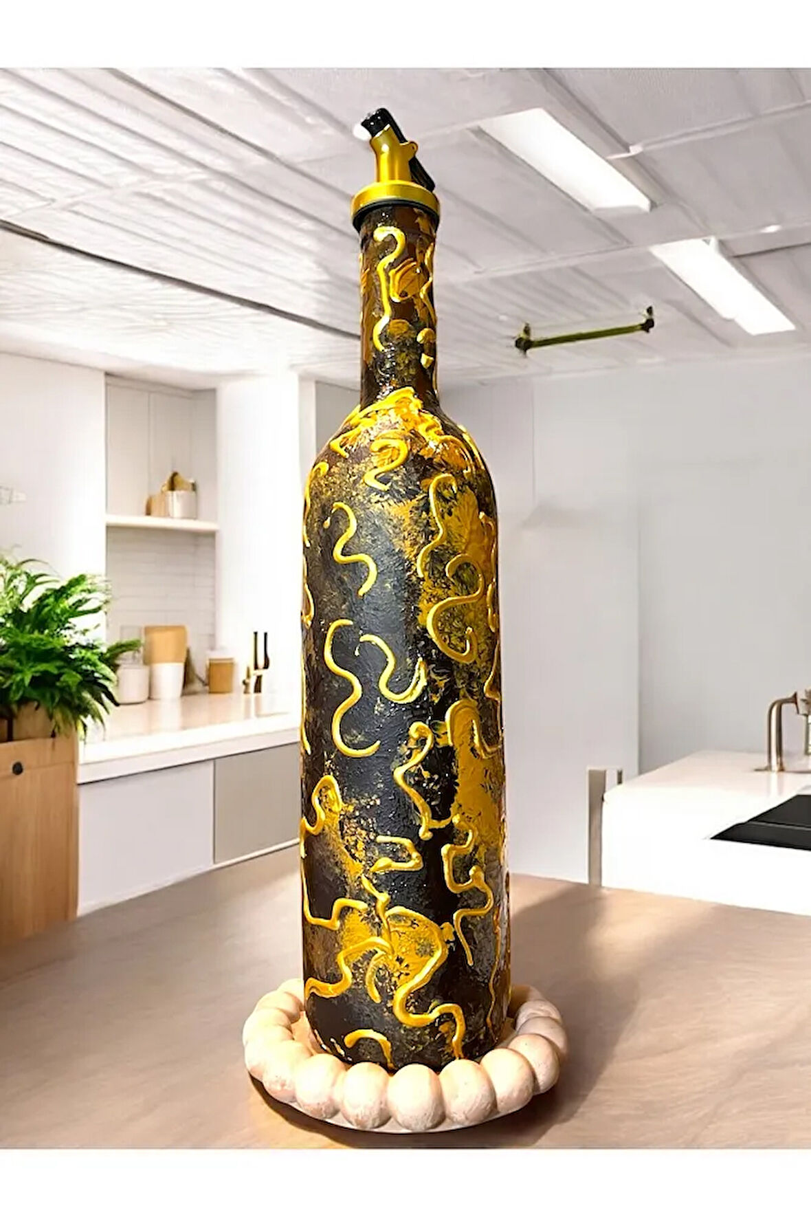 El Yapımı Altın Varaklı Yağdanlık Tasarım Sunum Standı ile Şık Mutfaklar ve Sofralar