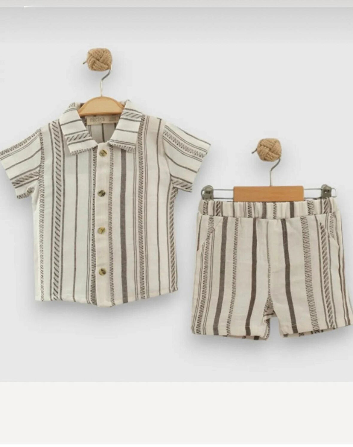 ERKEK BEBEK KETEN GÖRÜNÜMLÜ PAMUKLU GÖMLEK - ŞORT TAKIM