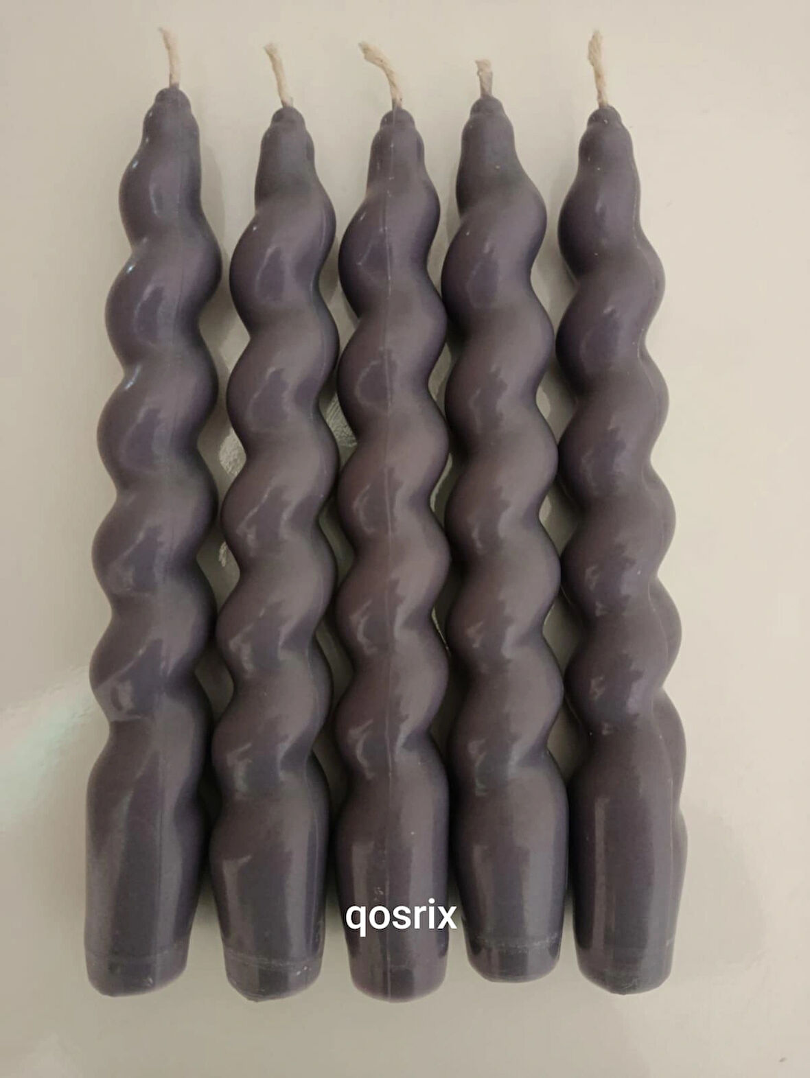 qosrix 5'li Gri Italyan Burgulu Şamdan Soya Mumu Doğal Kokulu Uzun Çubuk Konik Burgu Spiral Mum Dekoratif