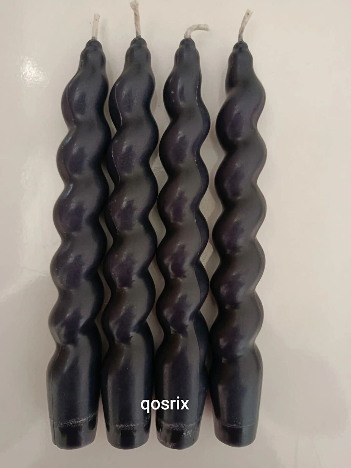 qosrix 4'lü Antrasit Gri Italyan Burgulu Şamdan Soya Mumu Doğal Kokulu Uzun Çubuk Konik Burgu Mum Spiral Dekoratif