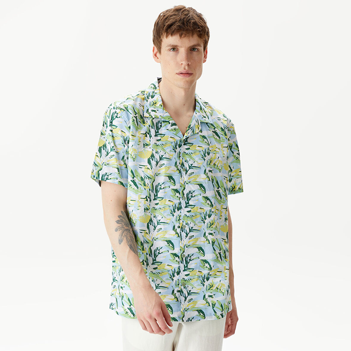 Nautica Erkek Mavi Classic Fit Kısa Kollu Desenli Gömlek