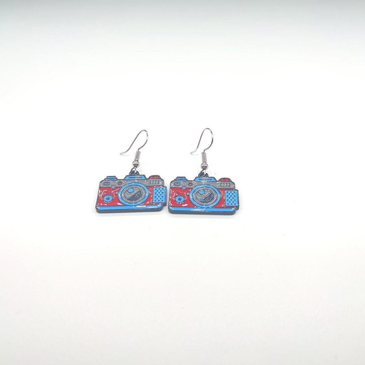 TEDZ COLLECTİON Kırmızı Kamera Pin Küpe
