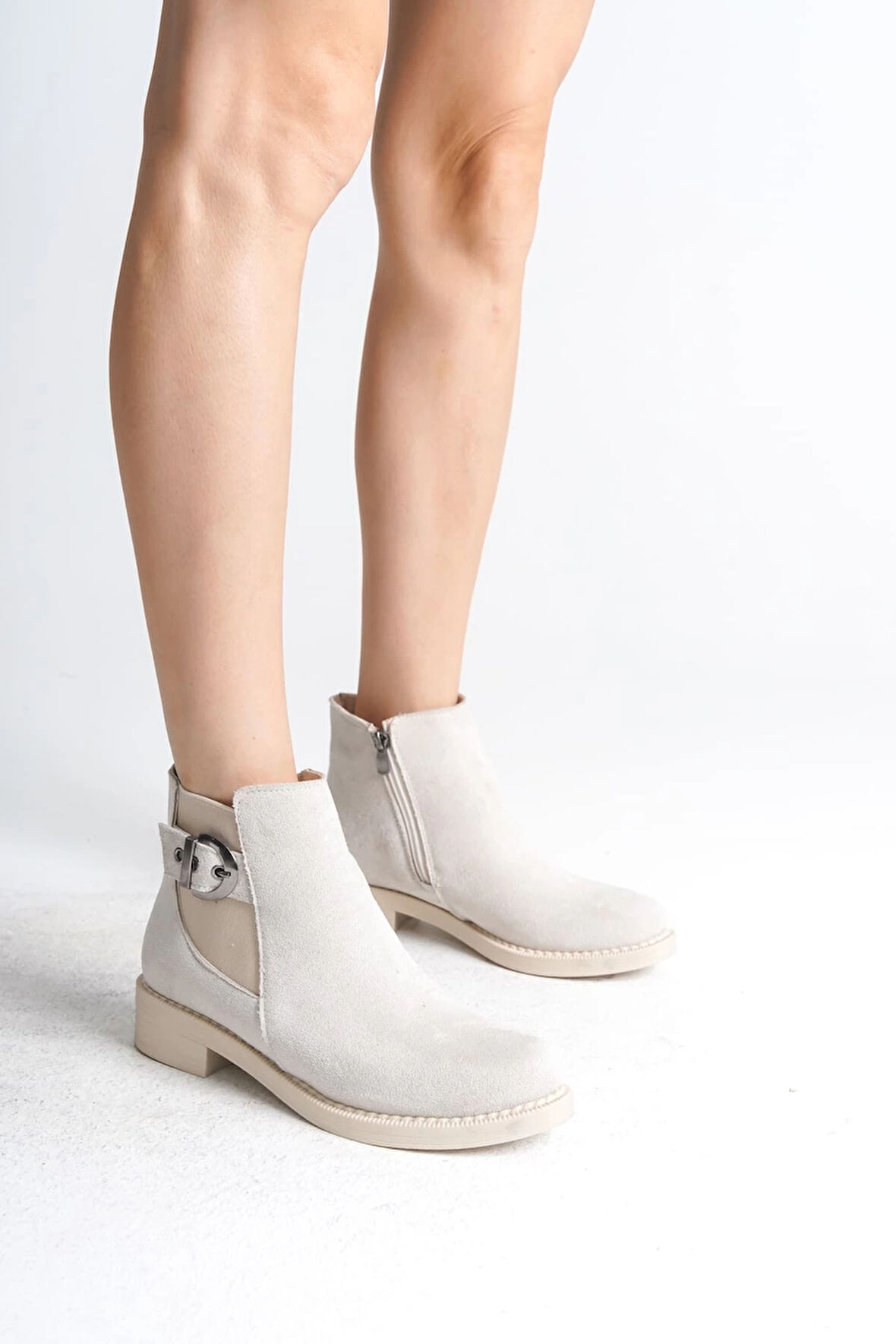 LUNA Fermuarlı Lastikli Ortopedik Taban Topuklu Süet Kadın Bot KT - Krem