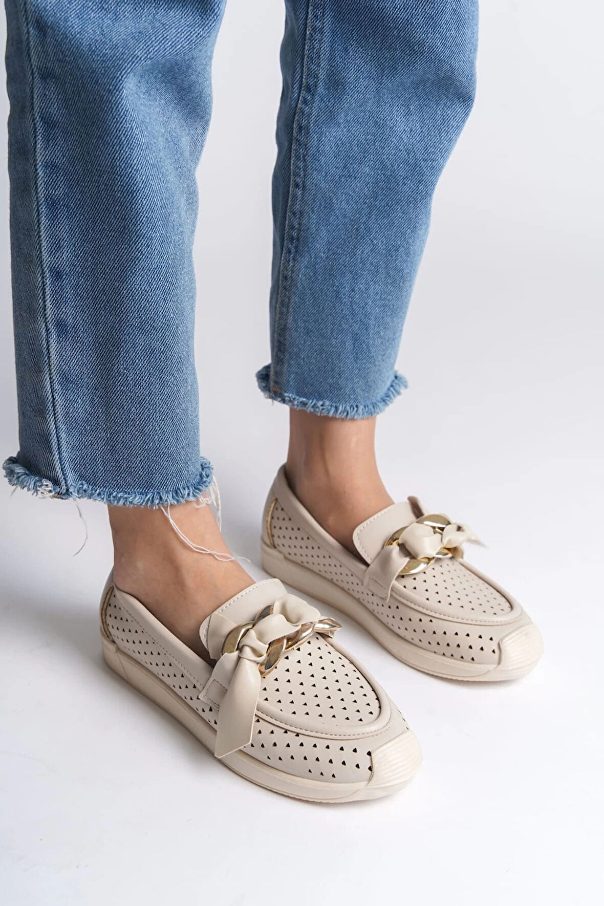 LYDIA Bağcıksız Ortopedik Rahat Taban Kalp Desenli Kadın Babet Ayakkabı  KT - Krem