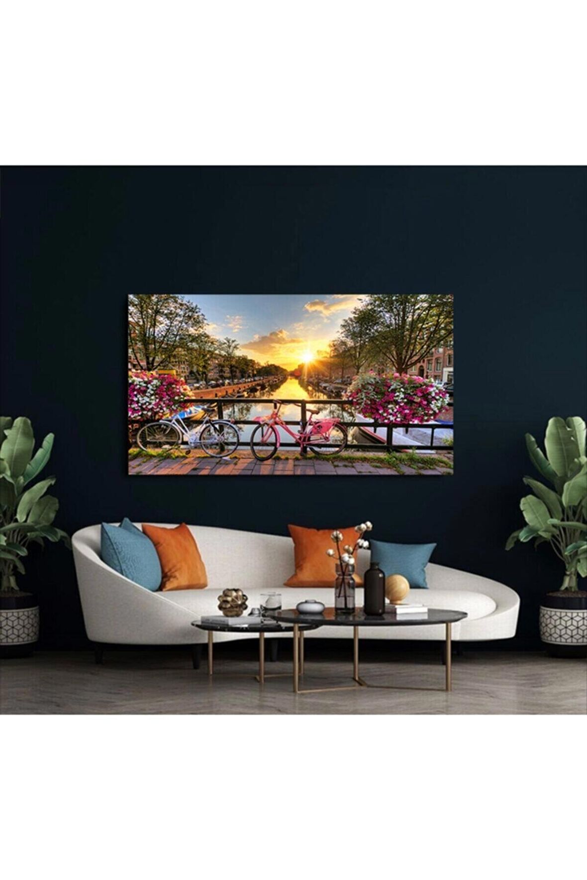 Manzara Köprü Ve Bisikletler Kanvas Gülen Tablo
