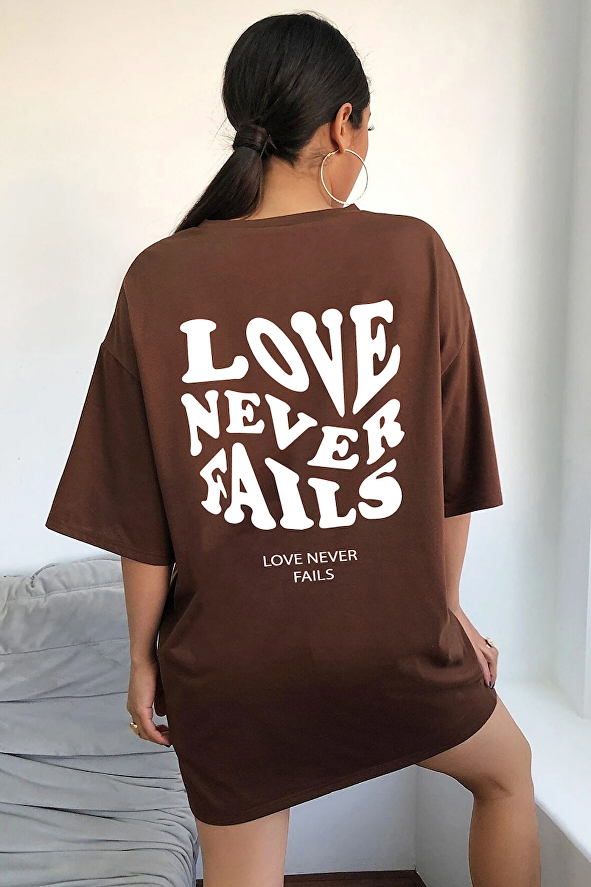 Uyguntarz Unisex Love Never Fails Baskılı T-shirt