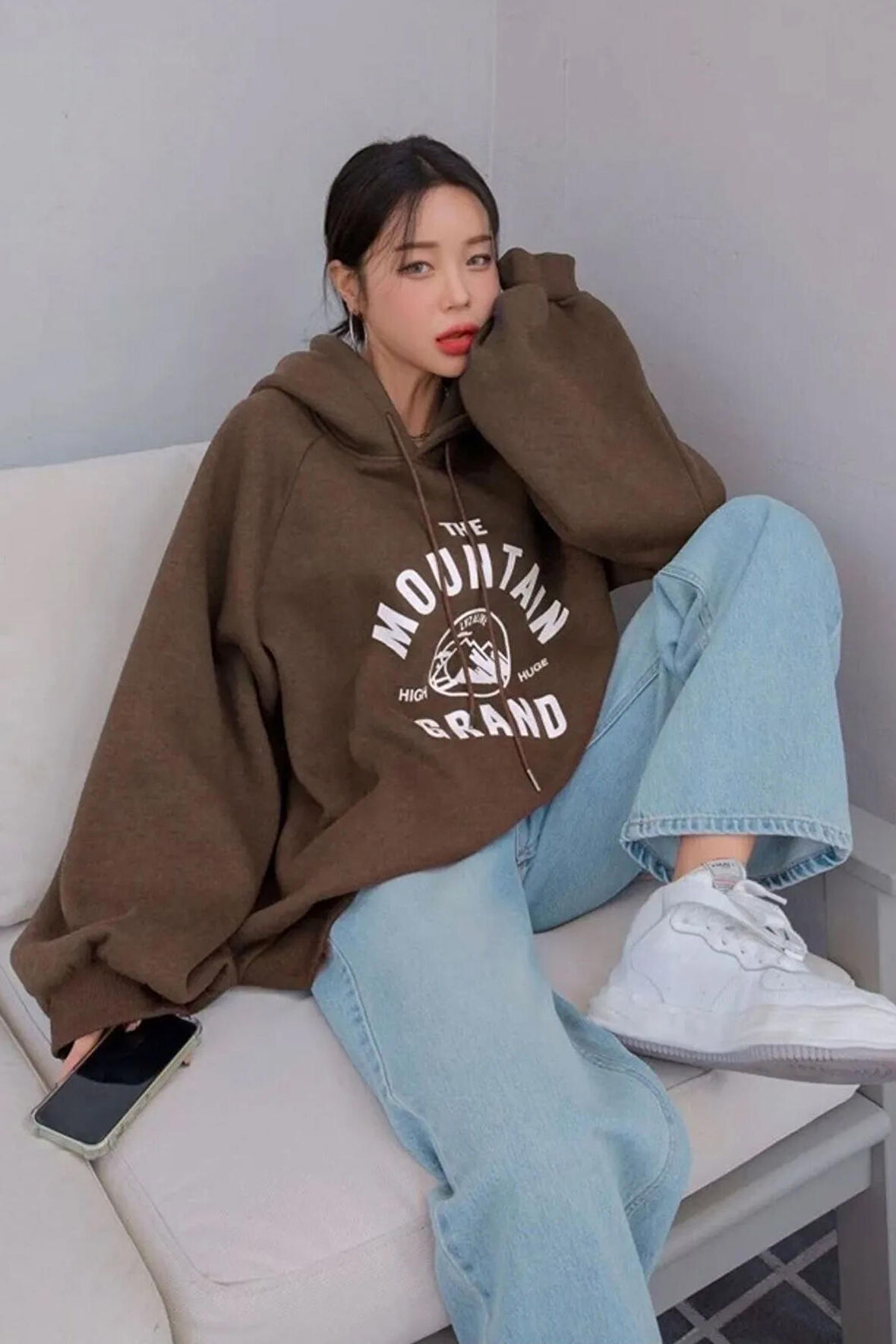 Uyguntarz Unisex The Mountain Baskılı Sweatshirt