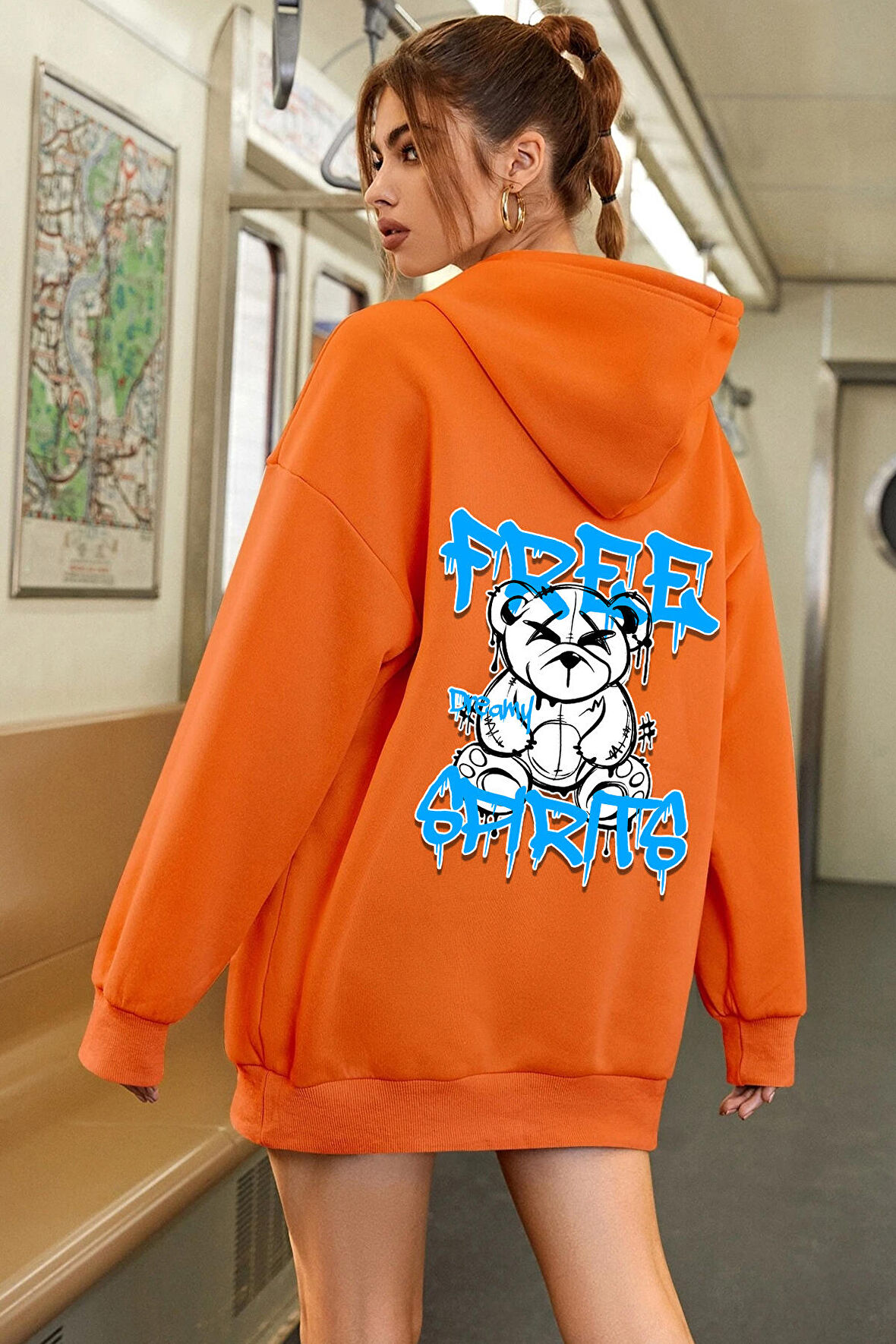 Free Grafiti Sırt Baskılı Sweatshirt