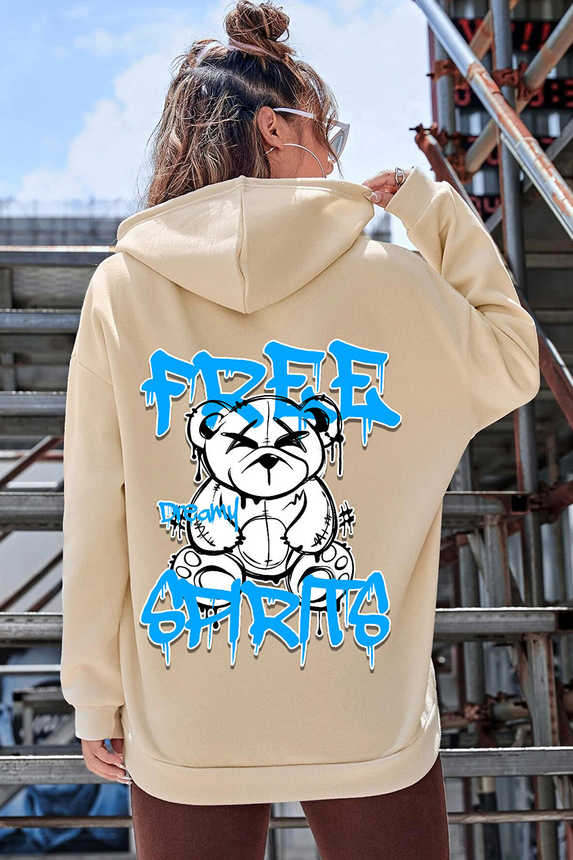 Uyguntarz Free Grafiti Sırt Baskılı Sweatshirt