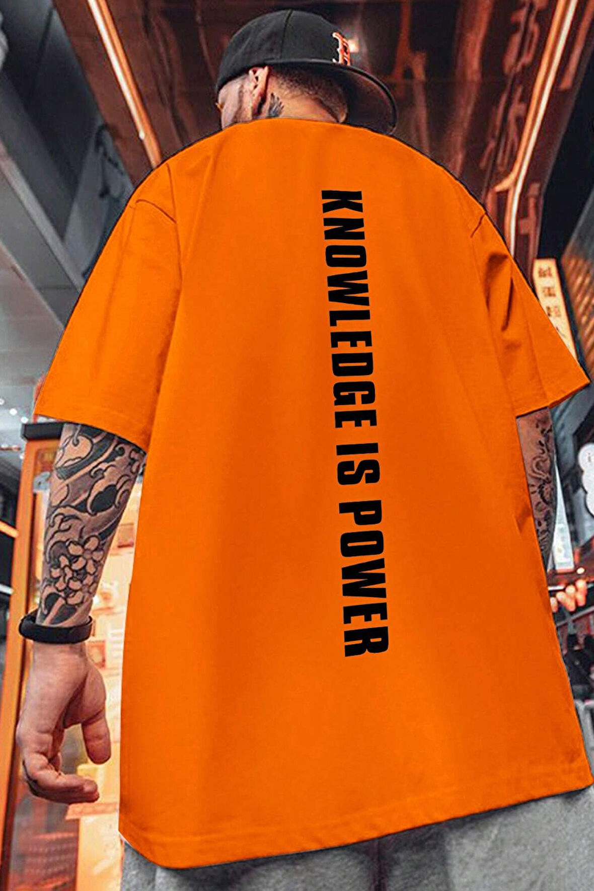 Uyguntarz Unisex Knowledge is Power Baskılı Tasarım Tshirt