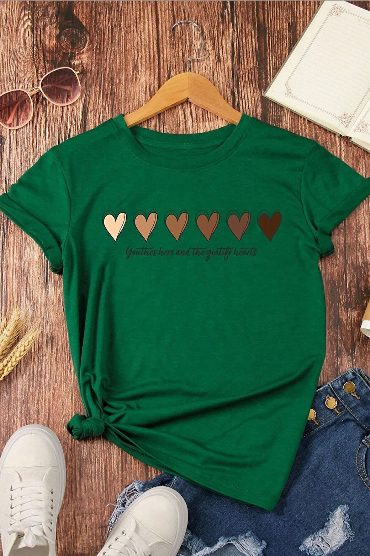 Unisex Hearts Baskılı Tasarım Tshirt