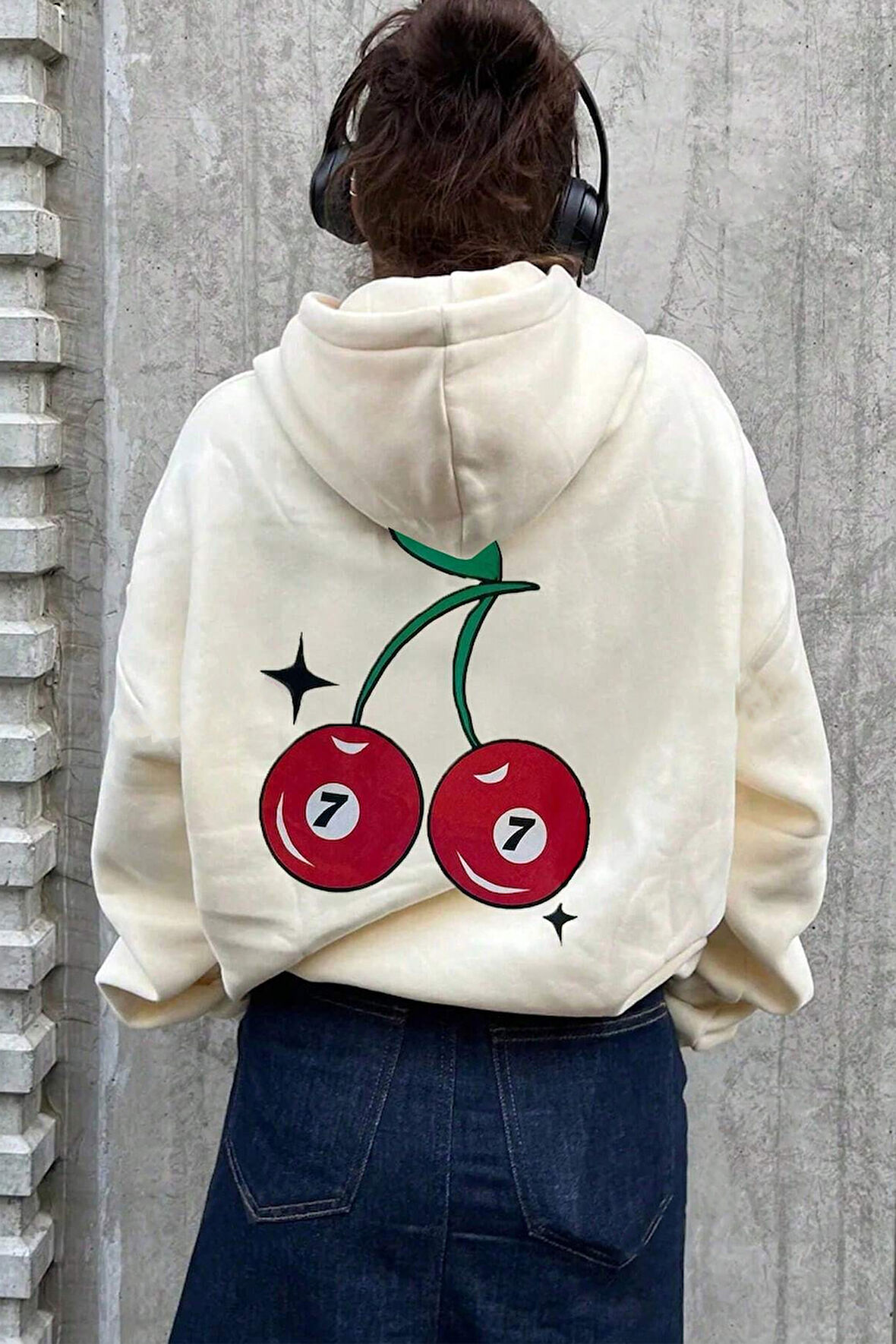 Uyguntarz Kiraz 7 Baskılı Oversize Sweatshirt