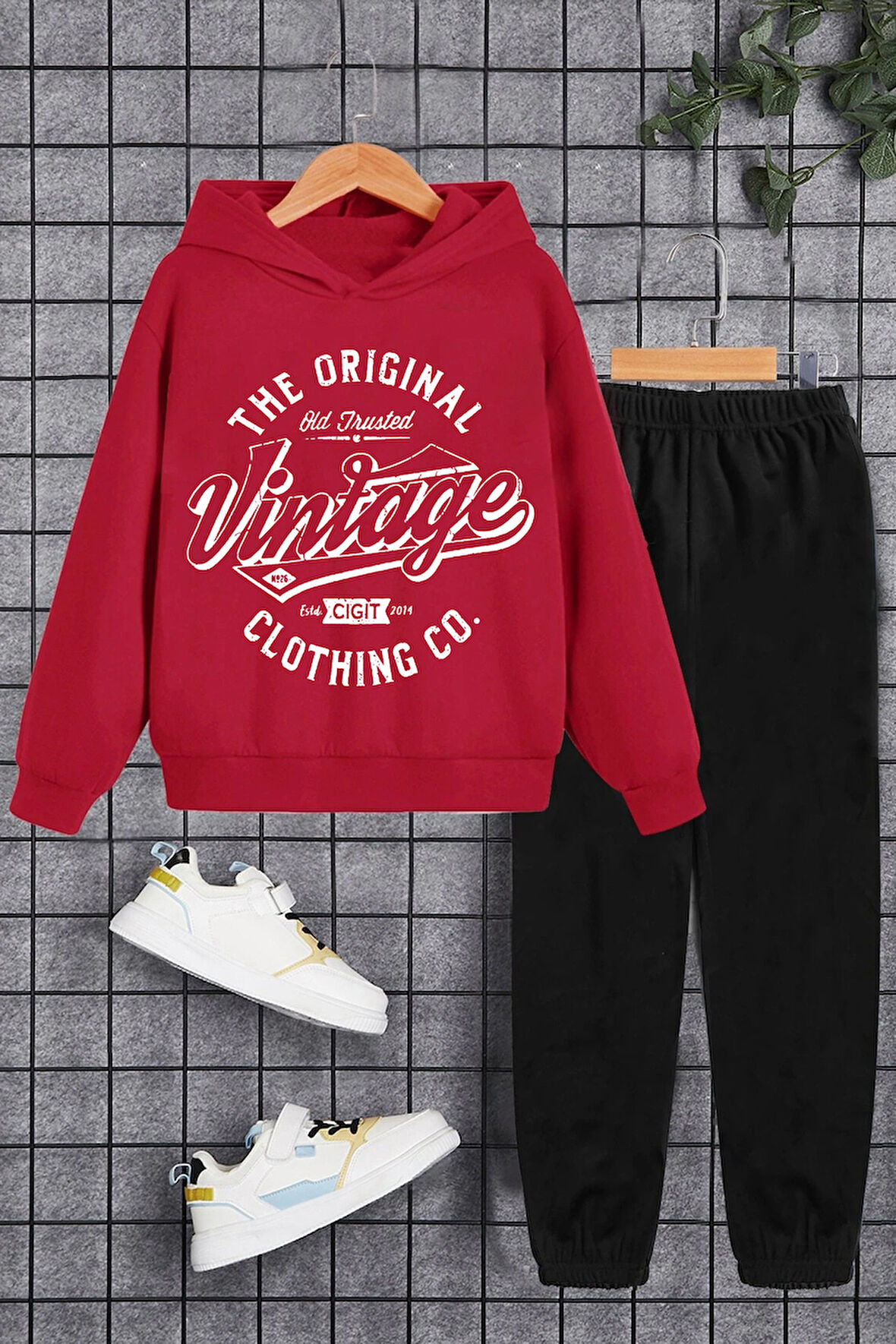 Uyguntarz Vintage Baskılı Erkek Çocuk  - Kız Rahat Eşofman Takımı