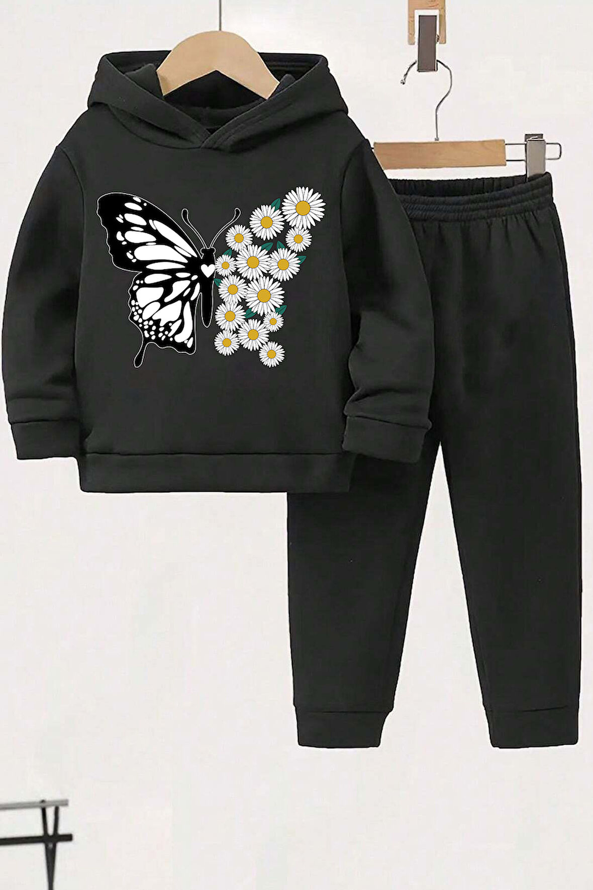 Uyguntarz Papatya Kelebek Baskılı Çocuk Rahat Eşofman Takımı