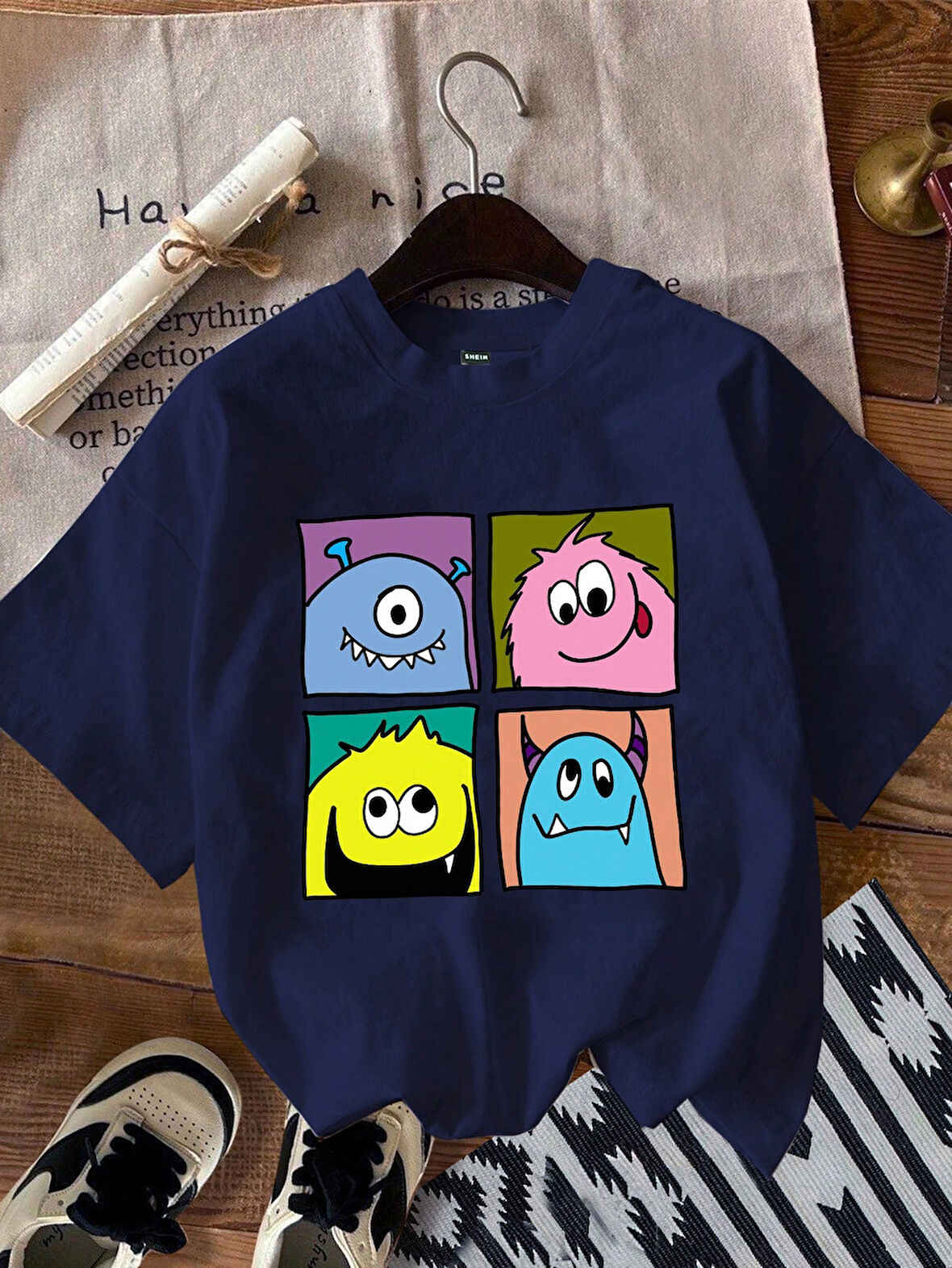 Unisex Canavarlar Baskılı Tasarım Tshirt